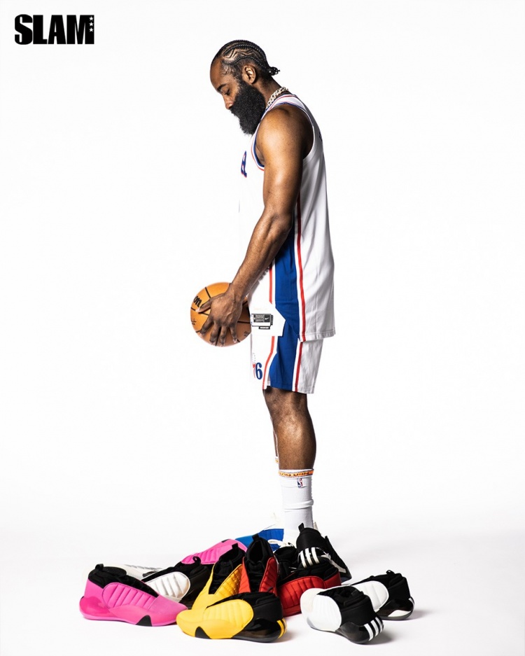 44586